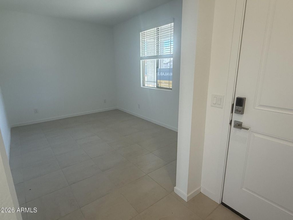 Image 8 of property listing at 25178 W LA SALLE Street, Buckeye, AZ 85326