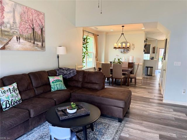 215 Monticello CT, Smithfield, VA 23430