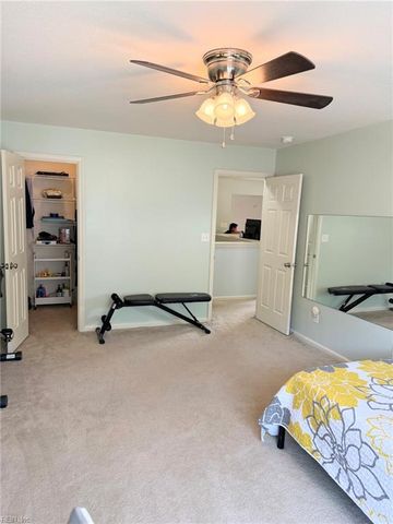 215 Monticello CT, Smithfield, VA 23430