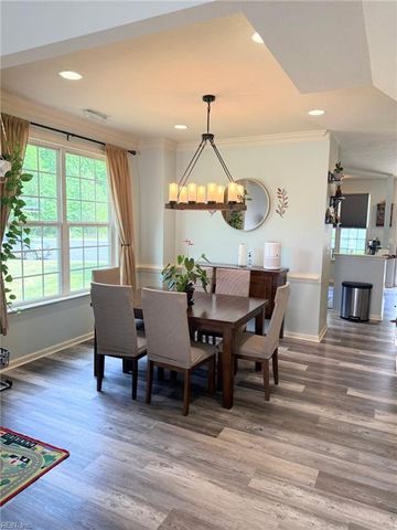 215 Monticello CT, Smithfield, VA 23430