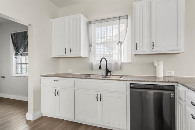 2012 N 5th Street, Waco, TX 76708
