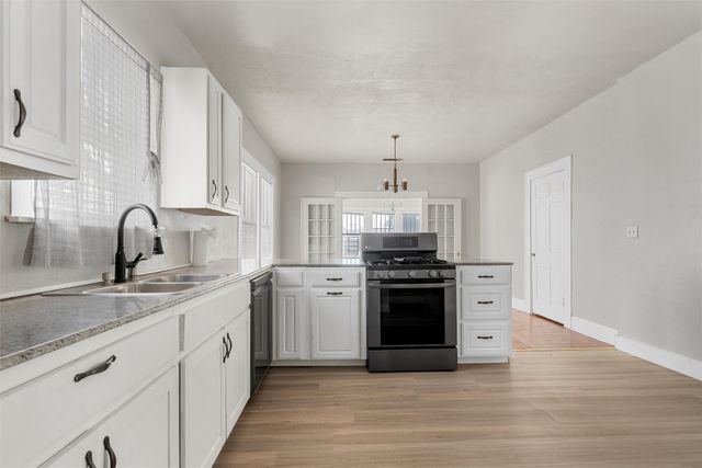 2012 N 5th Street, Waco, TX 76708