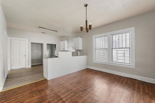 2012 N 5th Street, Waco, TX 76708