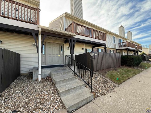 3079 SW Maupin Ln Apt 206, Topeka, KS 66614