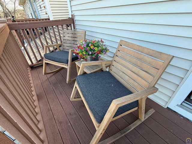 3079 SW Maupin Ln Apt 206, Topeka, KS 66614