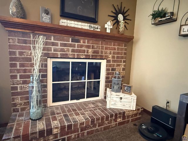 3079 SW Maupin Ln Apt 206, Topeka, KS 66614