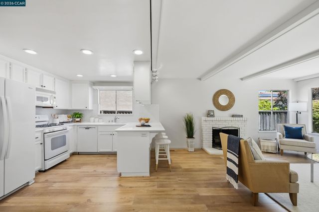 4495 Sweet Shrub Ct, Concord, CA 94521