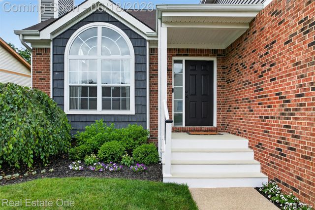 475 Court Lane, Oceola Township, MI 48843