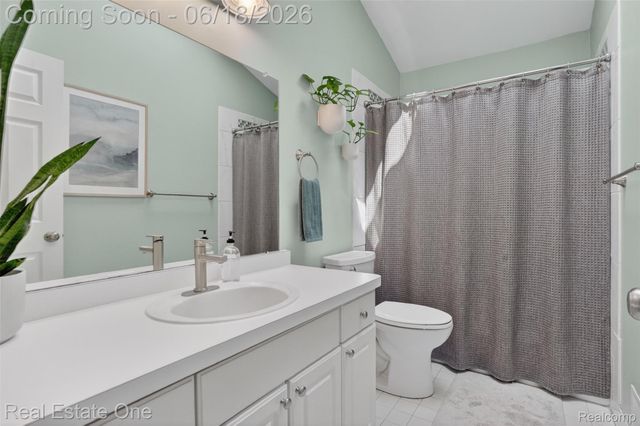 475 Court Lane, Oceola Township, MI 48843