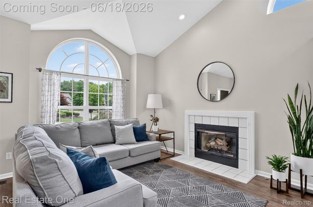 475 Court Lane, Oceola Township, MI 48843