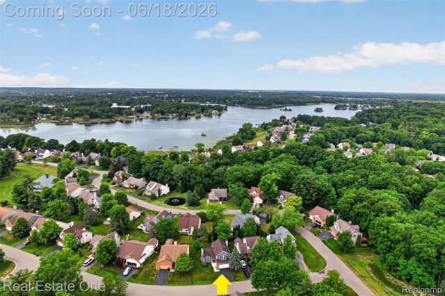 475 Court Lane, Oceola Township, MI 48843