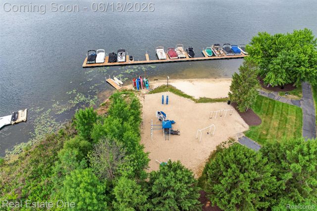 475 Court Lane, Oceola Township, MI 48843