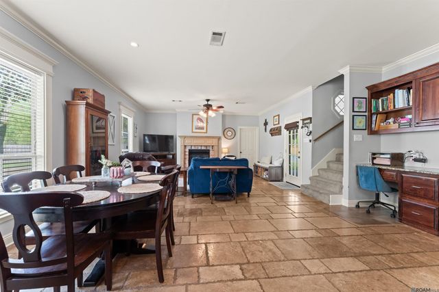 3607 Red Clover Ave, Zachary, LA 70791