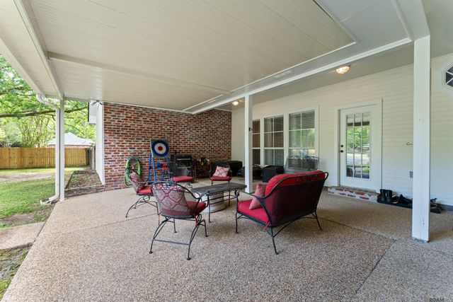 3607 Red Clover Ave, Zachary, LA 70791