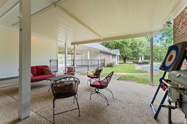 3607 Red Clover Ave, Zachary, LA 70791