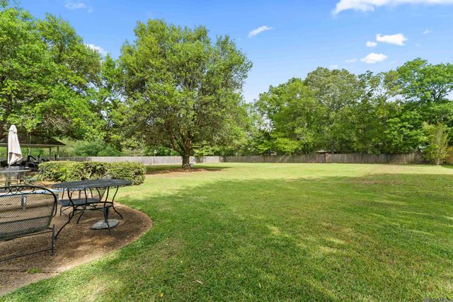 3607 Red Clover Ave, Zachary, LA 70791