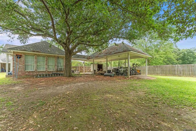 3607 Red Clover Ave, Zachary, LA 70791
