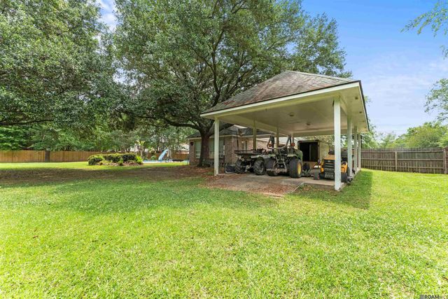 3607 Red Clover Ave, Zachary, LA 70791