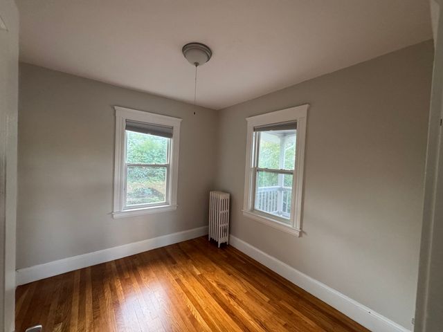 21 Grafton Ave 21, Westwood, MA 02090