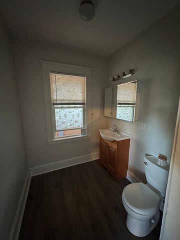 21 Grafton Ave 21, Westwood, MA 02090