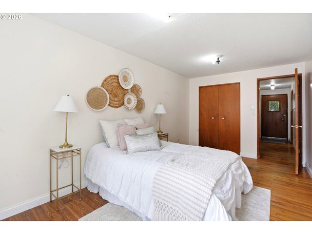 1352 ASTOR Way, Woodburn, OR 97071