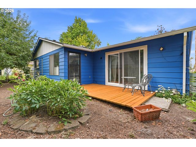 1352 ASTOR Way, Woodburn, OR 97071