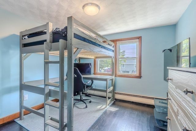 4 Will Sawyer St, Peabody, MA 01960