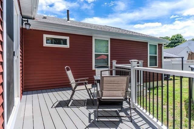 4 Will Sawyer St, Peabody, MA 01960