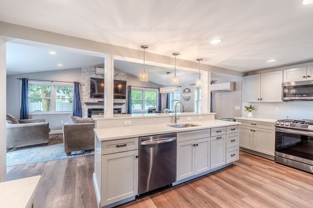 4 Will Sawyer St, Peabody, MA 01960