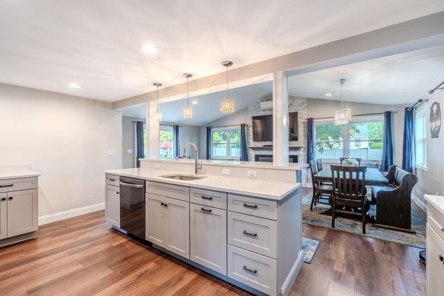 4 Will Sawyer St, Peabody, MA 01960