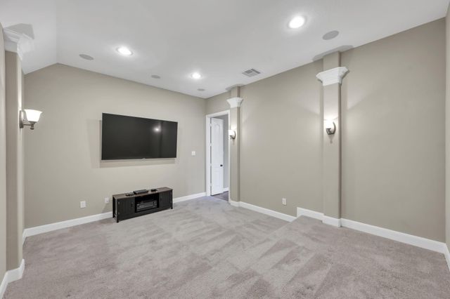 107 Grove Clover Lane, Montgomery, TX 77316