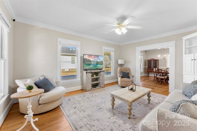 909 S Main Street, Clover, SC 29710