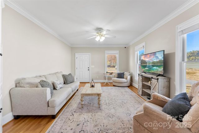 909 S Main Street, Clover, SC 29710