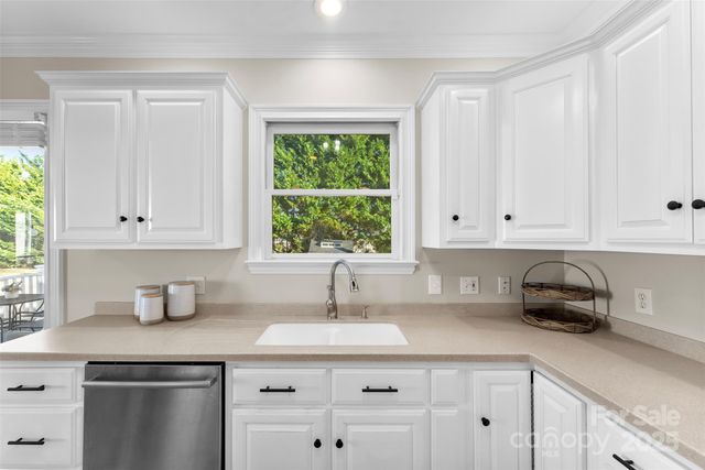 909 S Main Street, Clover, SC 29710