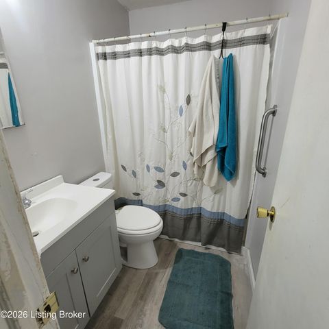 13306 Girvan Ave, Louisville, KY 40272