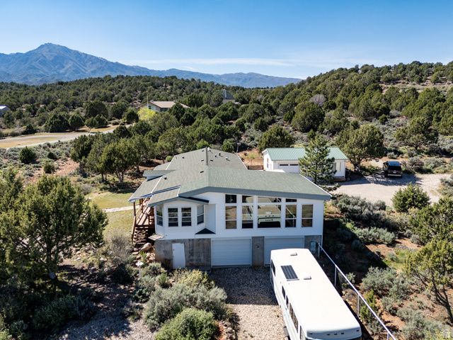 1438 S 2300 E, New Harmony, UT 84757