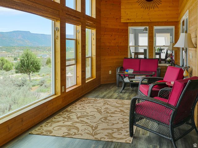 1438 S 2300 E, New Harmony, UT 84757