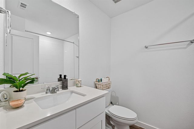 1126 Sandhill Crane Drive, Texas City, TX 77590