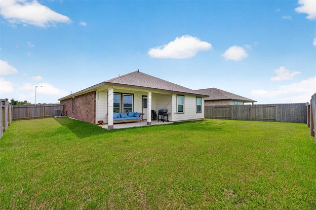 1126 Sandhill Crane Drive, Texas City, TX 77590