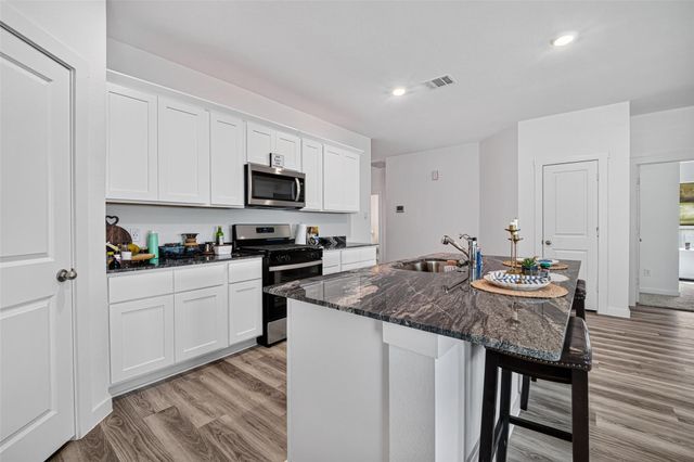 1126 Sandhill Crane Drive, Texas City, TX 77590