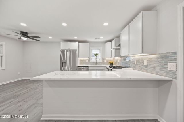 28 Pearl Drive, Howell, NJ 07731