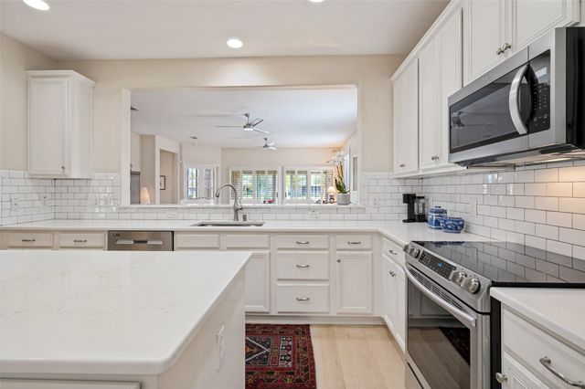 6040 Eagle Point Lane, Frisco, TX 75036