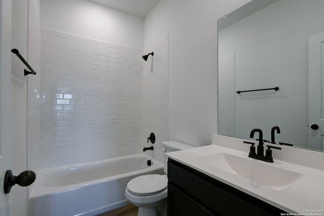 1414 Lockett Falls, San Antonio, TX 78245