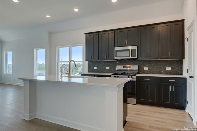 1414 Lockett Falls, San Antonio, TX 78245