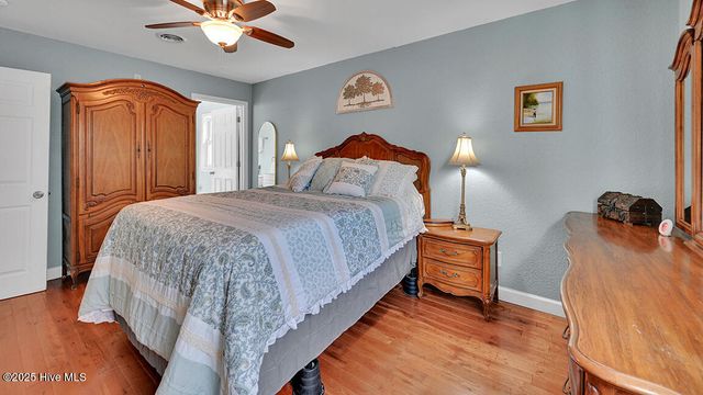 278 Woodstock Road, Belhaven, NC 27810