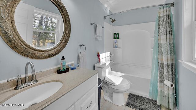 278 Woodstock Road, Belhaven, NC 27810