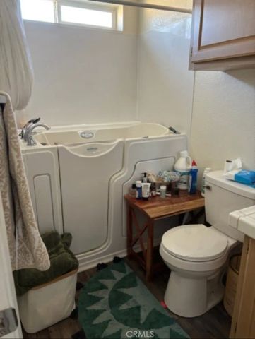 1684 Whittier 20, Costa Mesa, CA 92627