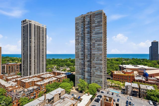 1636 N WELLS Street 2215, Chicago, IL 60614