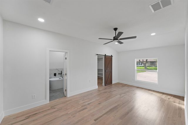11046 Delford Circle, Dallas, TX 75228