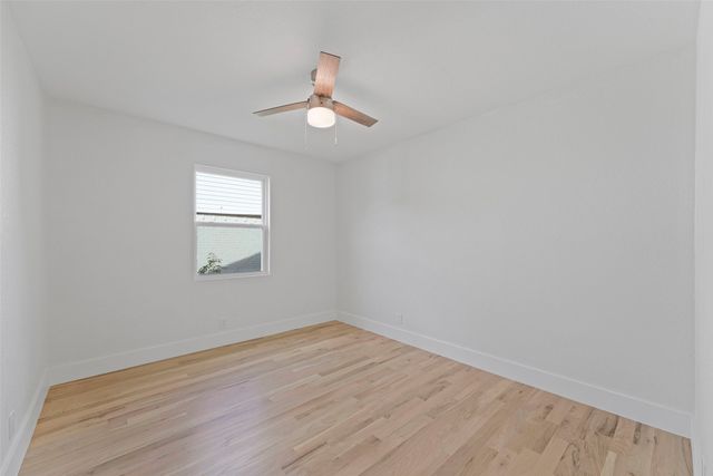 11046 Delford Circle, Dallas, TX 75228